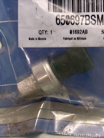 NEW GENUINE PACCAR 650697BSM HIGH PRESSURE SWITCH