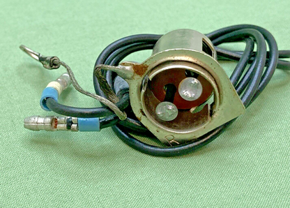 NEW GENUINE HONDA 33402-341-702 SOCKET, R. FR. TURN SIGNAL