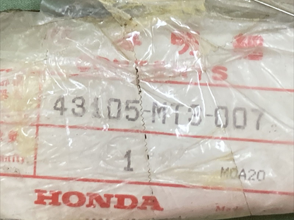 NEW GENUINE HONDA 43105-MT3-007 REAR BRAKE PAD A