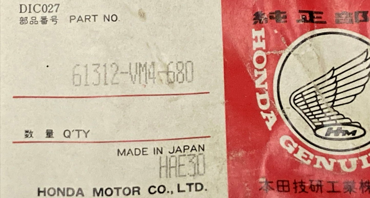 NEW GENUINE HONDA 61312-VM4-680 BRACKET LEFT HEADLIGHT CASE