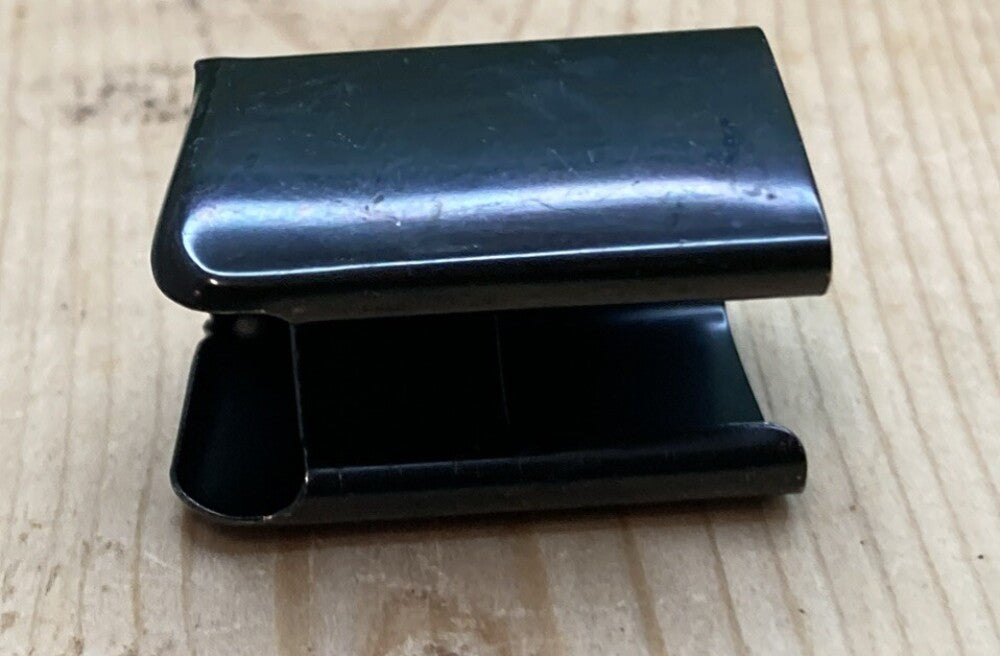 QTY 2 NEW GENUINE HONDA 64207-MB9-770 CAP, MOLDING END, Fairing