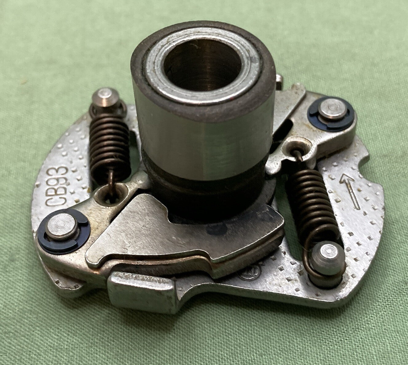 NEW GENUINE HONDA 30220-028-004 POINTS