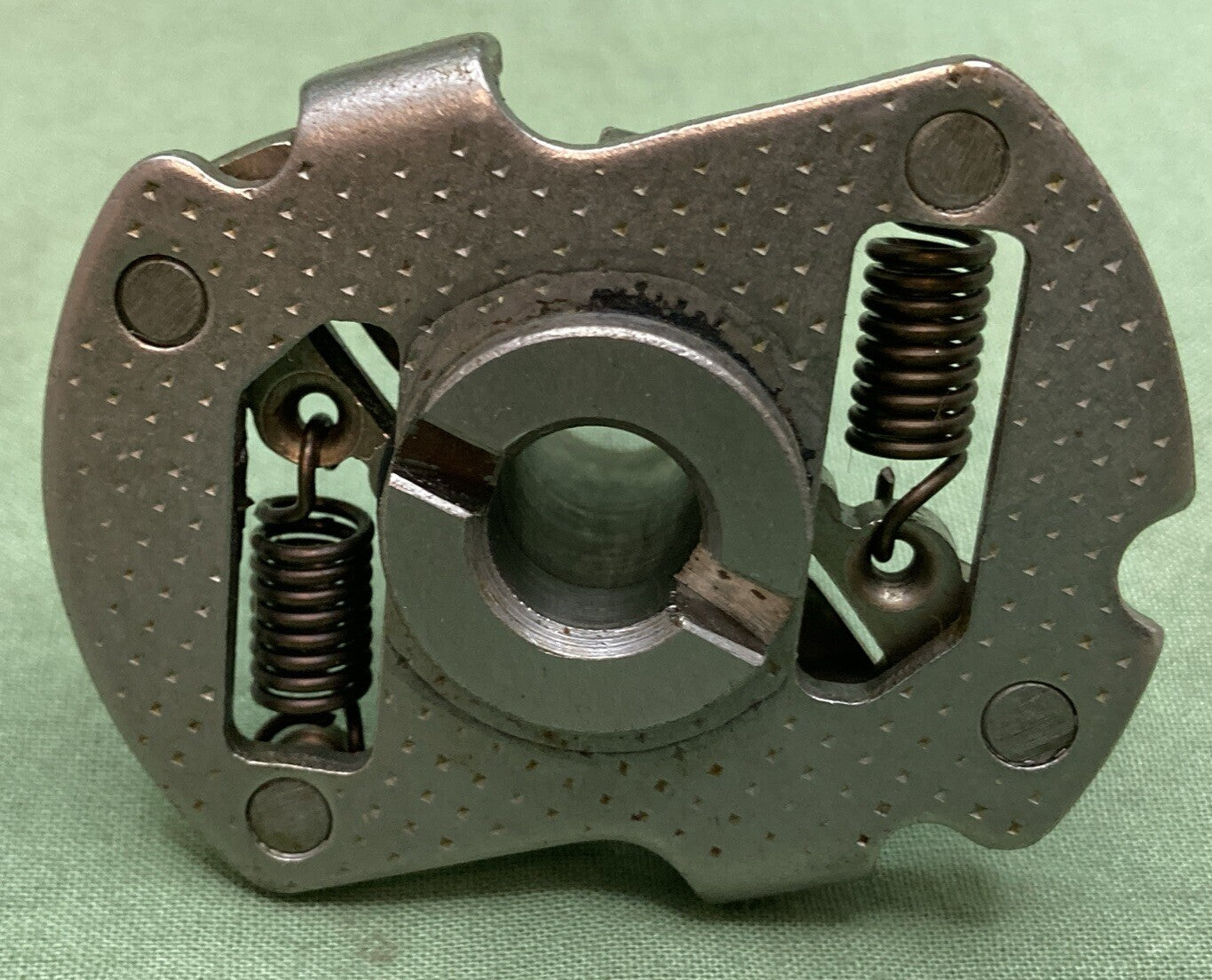 NEW GENUINE HONDA 30220-028-004 POINTS