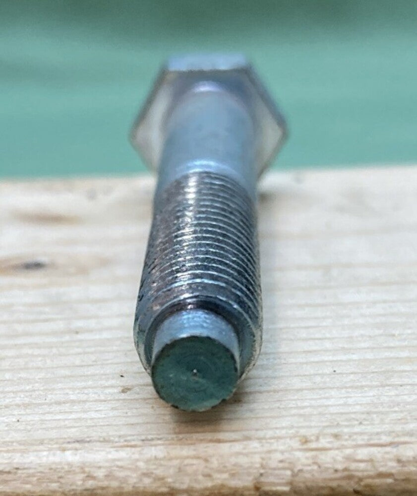 QTY 2 NEW GENUINE KAWASAKI 92001-083 BOLT SPROCKET