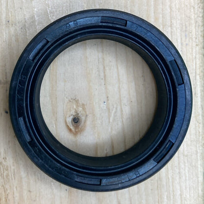 NEW GENUINE KAWASAKI 44009-025  OIL SEAL