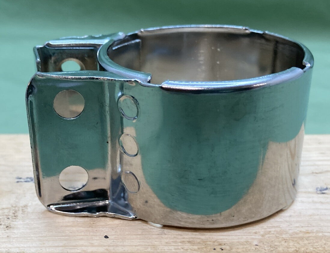 NEW GENUINE KAWASAKI 18044-008 HOLDER MUFFLER CONECT