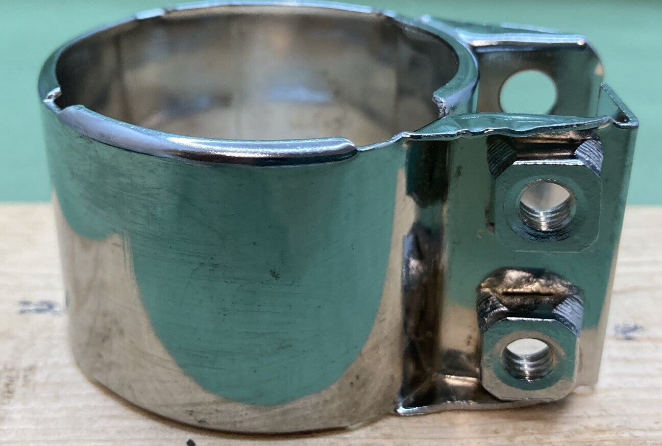 NEW GENUINE KAWASAKI 18044-008 HOLDER MUFFLER CONECT