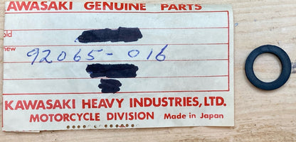 QTY 2 NEW GENUINE KAWASAKI 92065-016 GASKET FUEL COCK JONT