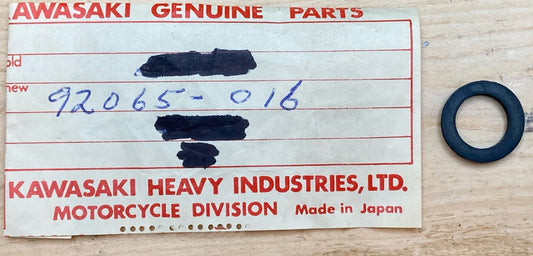 QTY 2 NEW GENUINE KAWASAKI 92065-016 GASKET FUEL COCK JONT