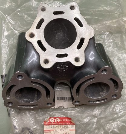 NEW GENUINE SUZUKI 14231-98E28-0ED EXHAUST MANIFOLD
