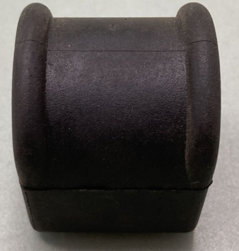 NEW REPLACES HONDA 81304-VM5-000 RUBBER FRONT CARRIER MOUNTING ATV