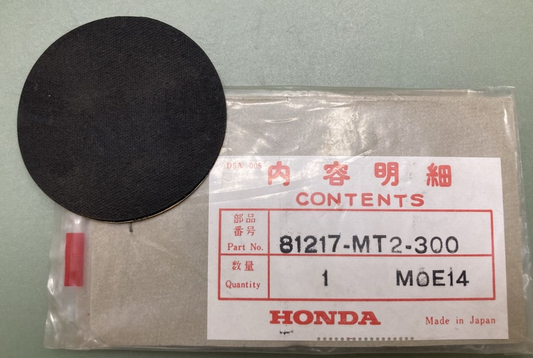 QTY 2 NEW GENUINE HONDA 81217-MT2-300 SADDLEBAG SEAL