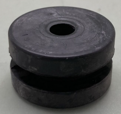 NEW GENUINE HONDA 81246-463-770 SADDLEBAG SETTING RUBBER A