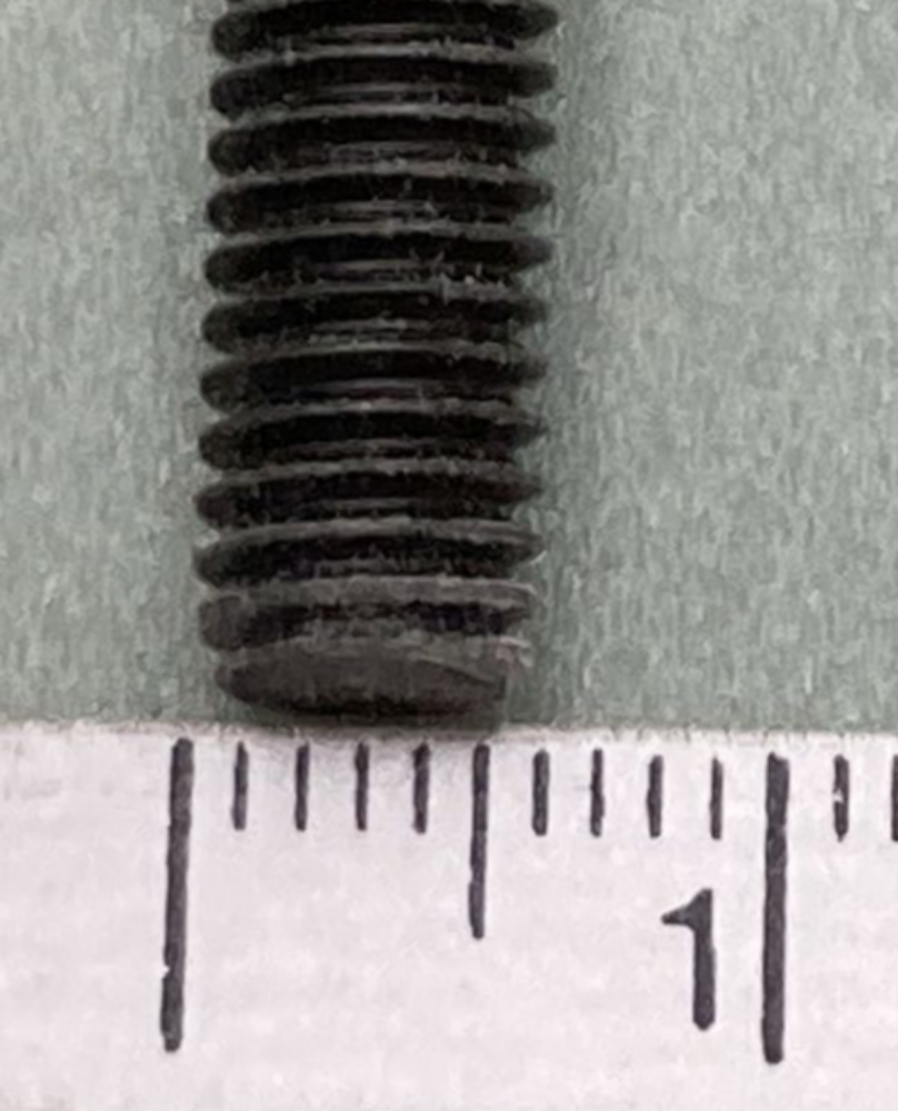 QTY 2 NEW GENUINE HONDA 90001-MB0-000 CYLINDER HEAD BOLT FLANGE 6X52