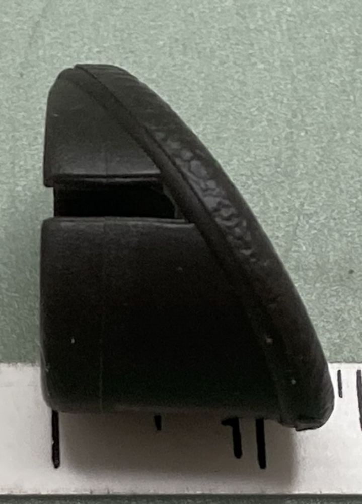 NEW GENUINE HONDA 84112-MT2-000ZF GROMMET FRONT PASSENGER SEAT GRIP RIGHT GREY