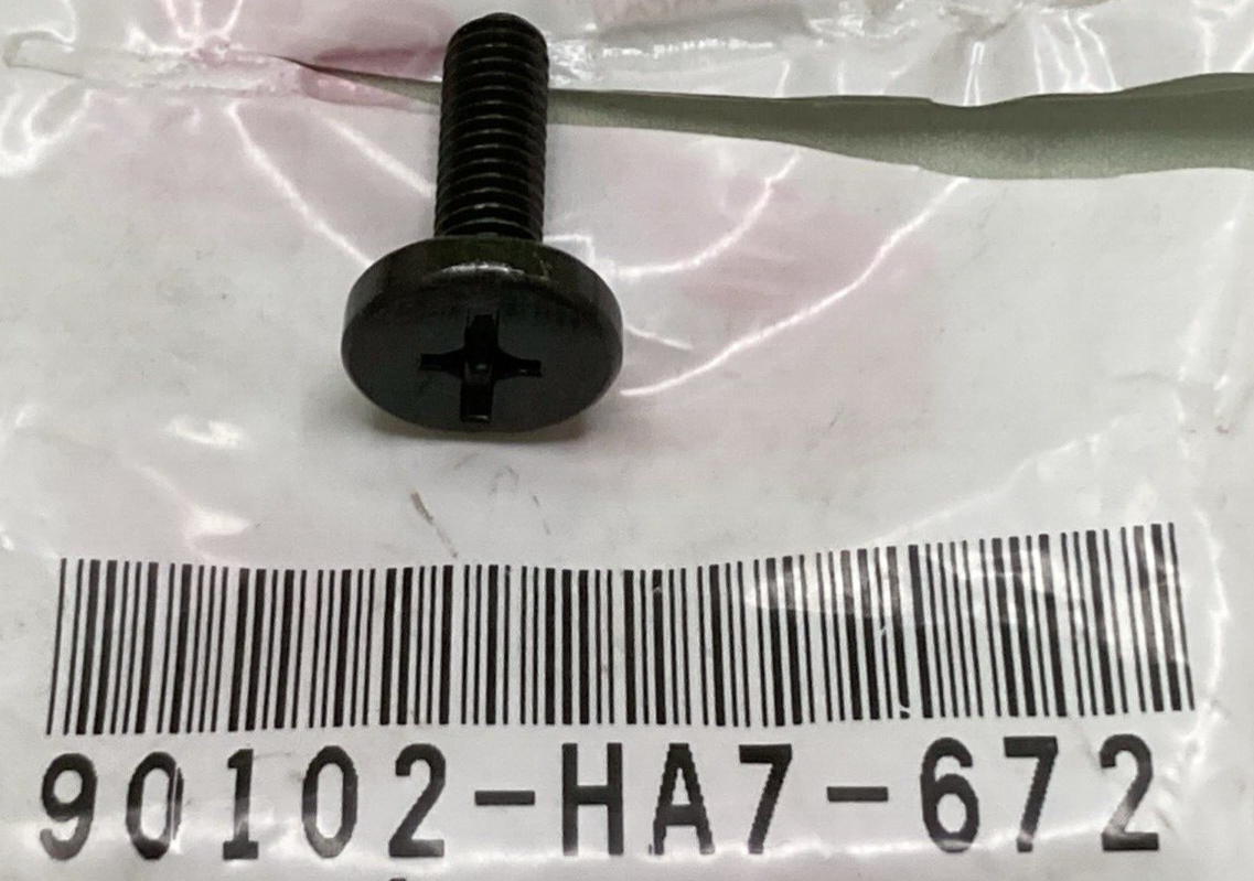 NEW GENUINE HONDA 90102-HA7-672 SCREW SPLASH GUARD ATV
