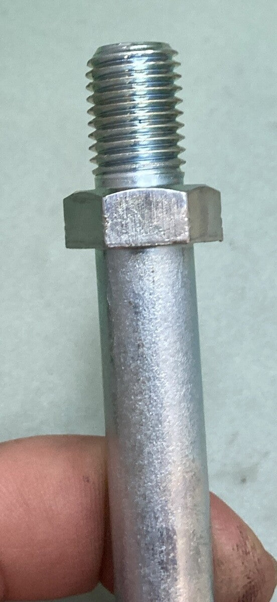 QTY 2 NEW GENUINE KAWASAKI 34029-004 FOOTREST REAR | OLD JIS THREAD