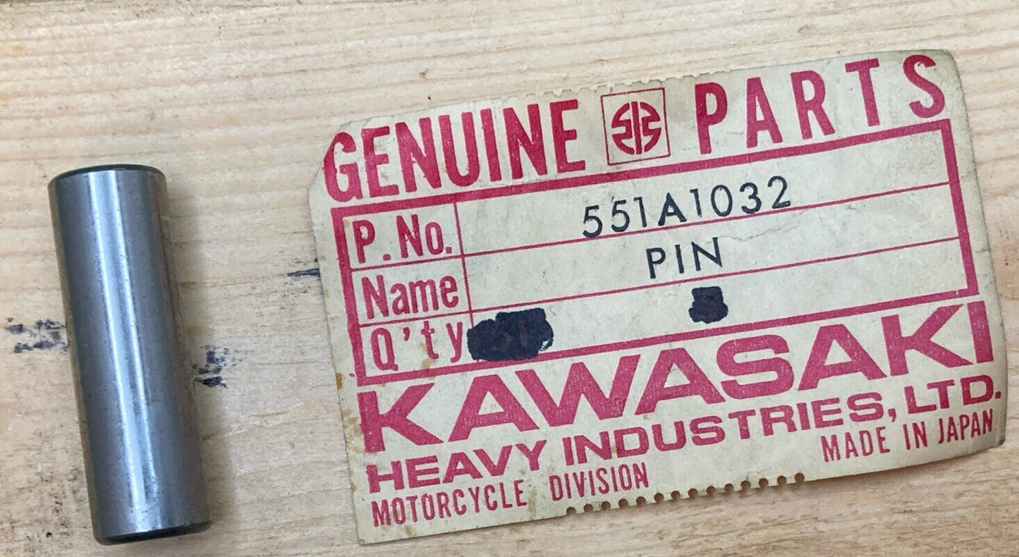 NEW GENUINE KAWASAKI 551A1032 PIN,DOWEL,10X32