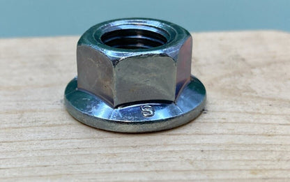 NEW GENUINE HONDA 90308-382-670 FLANGE NUT