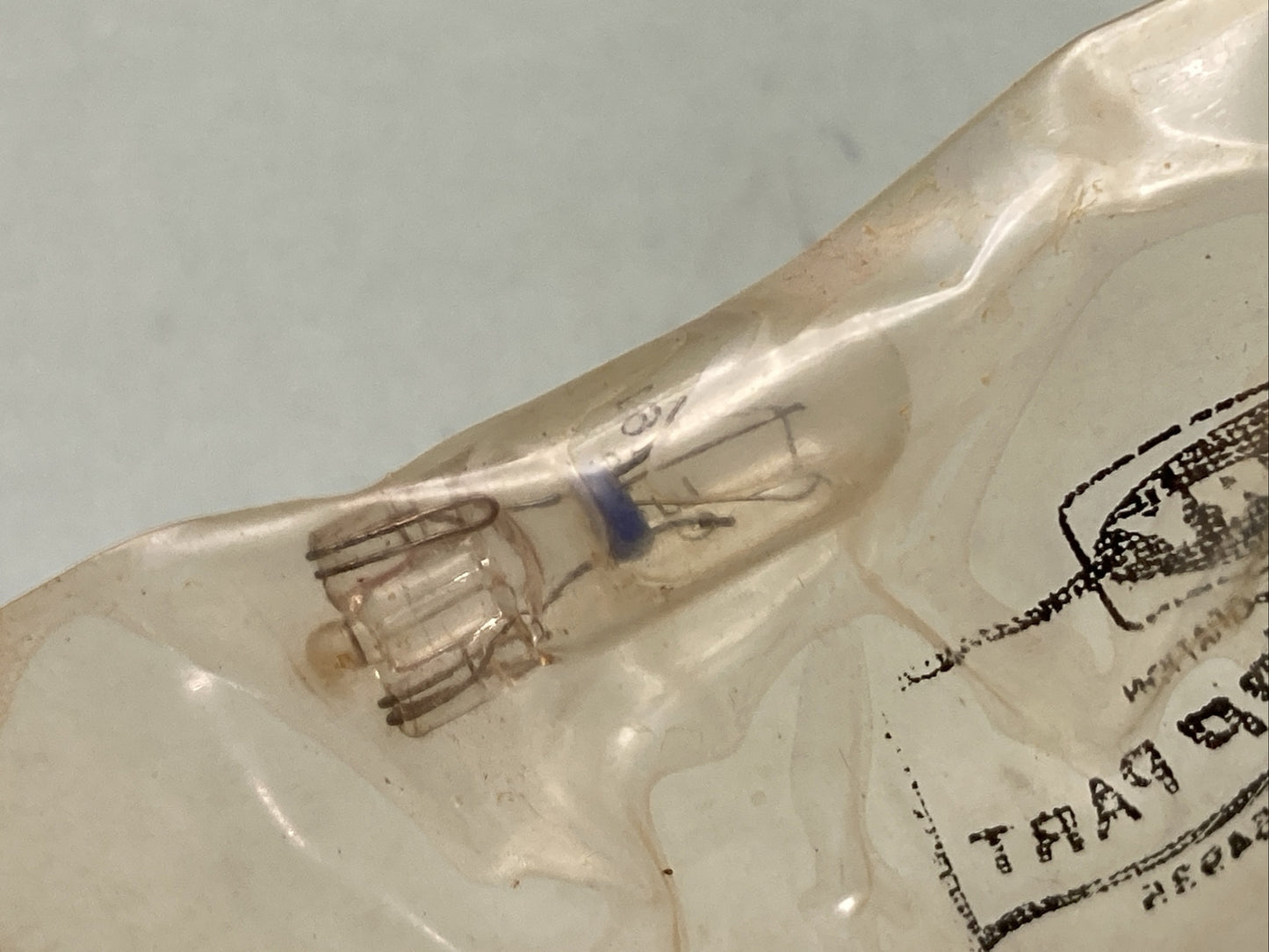 QTY 2 NEW GENUINE MERCURY 88-72729 BULB