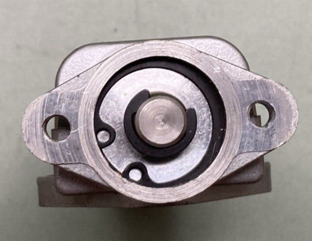 NEW GENUINE KAWASAKI 16131-1061 BODY VALVE FORK ANTI-DIVE