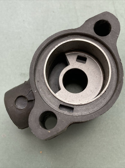 NEW GENUINE MERCURY QUICKSILVER 46-33077A1 HOUSING ASSEMBLY