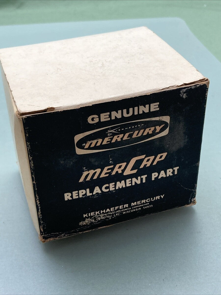 NEW GENUINE MERCURY QUICKSILVER 46-60365A1 WATER PUMP, INCOMPLETE KIT