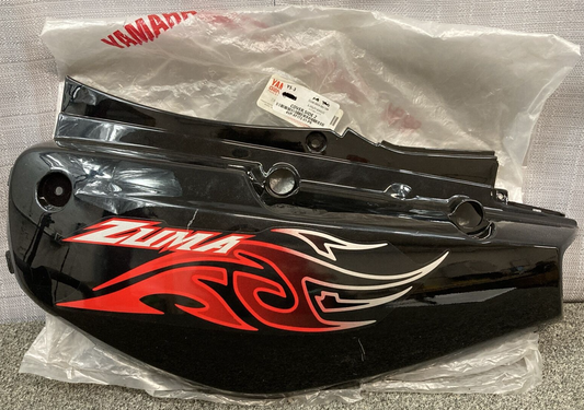 NEW GENUINE YAMAHA 4VP-XF172-31-P8 COVER SIDE 2