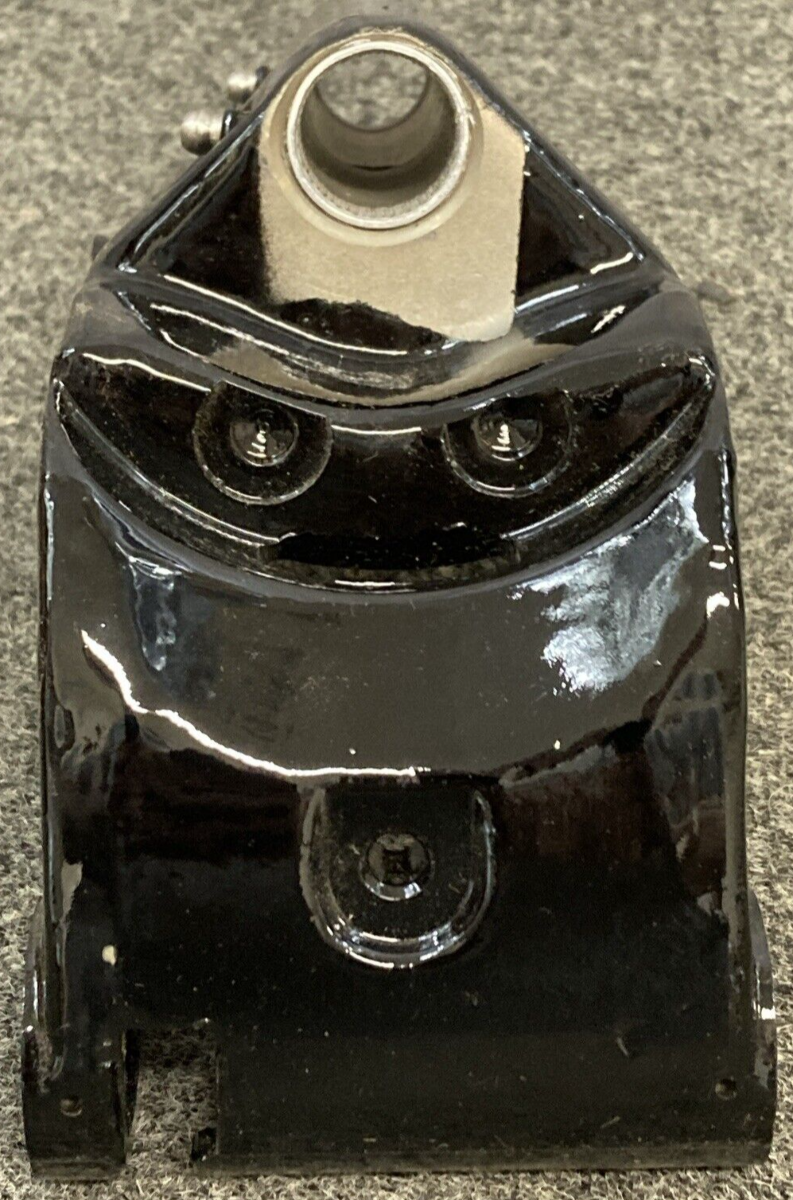 NEW GENUINE MERCURY QUICKSILVER 1471-5822A1 SWIVEL BRACKET OUTBOARD 4-9.8 40 HP