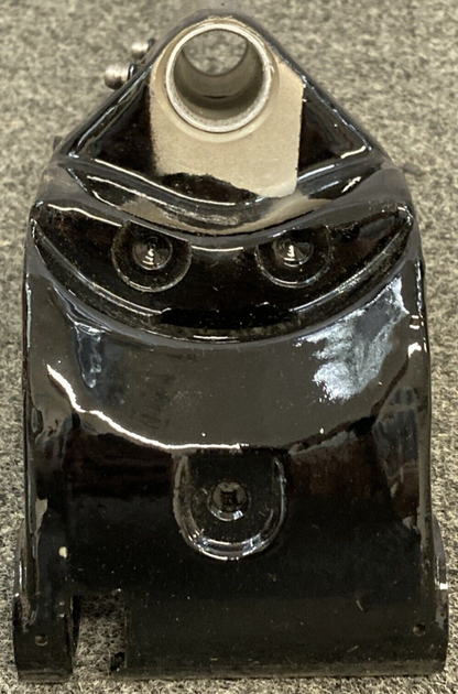 NEW GENUINE MERCURY QUICKSILVER 1471-5822A1 SWIVEL BRACKET OUTBOARD 4-9.8 40 HP