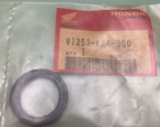 NEW GENUINE HONDA 91253-KA4-000 DUST SEAL 26X36X4