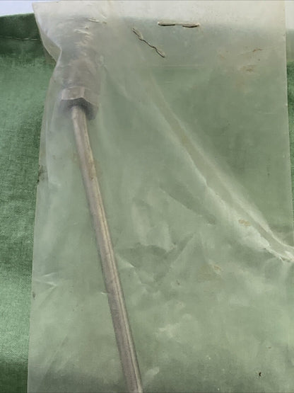 NEW 985617 OIL LINE, VOLVO