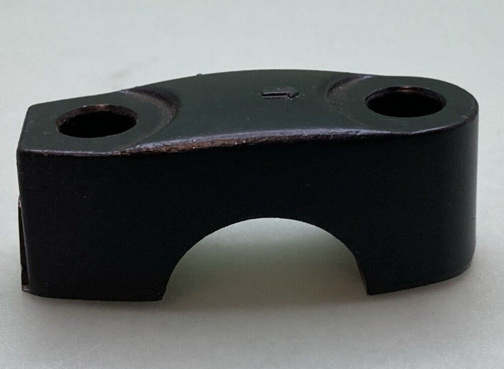 NEW GENUINE KAWASAKI 46012-1119 HOLDER-HANDLE SUPERSEDE 46012-1119, 46012-1030