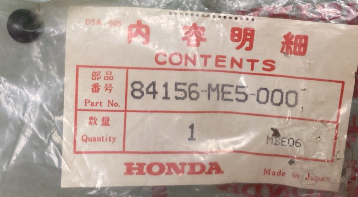 NEW GENUINE HONDA 84156-ME5-000 RUBBER GRAB RAIL JOINT