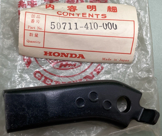 NEW GENUINE HONDA 50711-410-000 BRACKET PILLION STEP