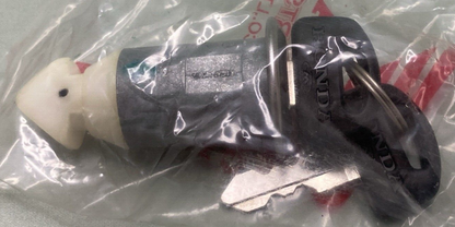 NEW GENUINE HONDA 77239-GN2-970 SIDE BOX LOCK WITH KEYS