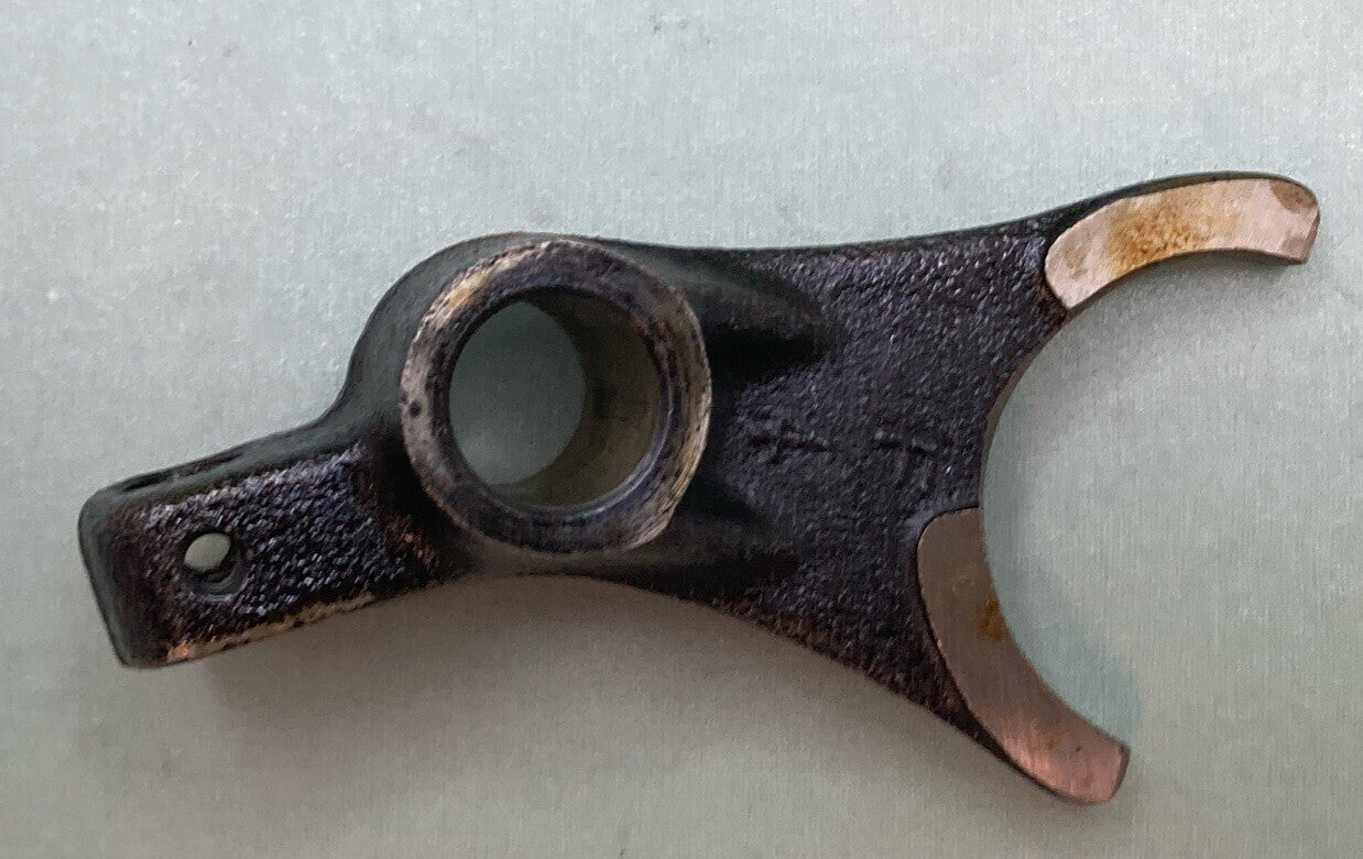 NEW GENUINE KAWASAKI 13140-041 SELECTOR FORK SUPERSEDE 13140-052