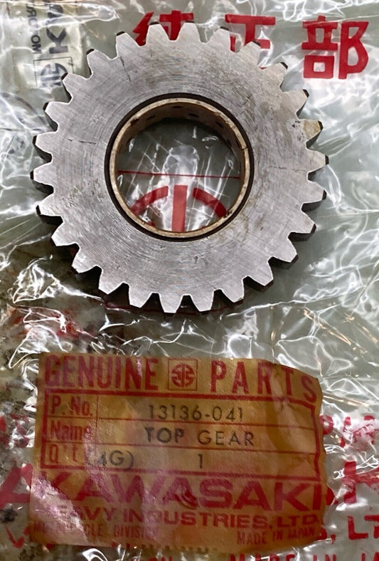 NEW GENUINE KAWASAKI 13136-041 TOP GEAR-DRIVE SHAFT