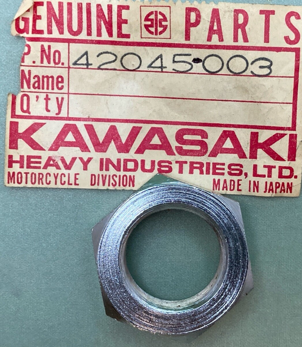 QTY 2 NEW GENUINE KAWASAKI 42045-003 NUT, 20MM SUPERSEDED 42045-015