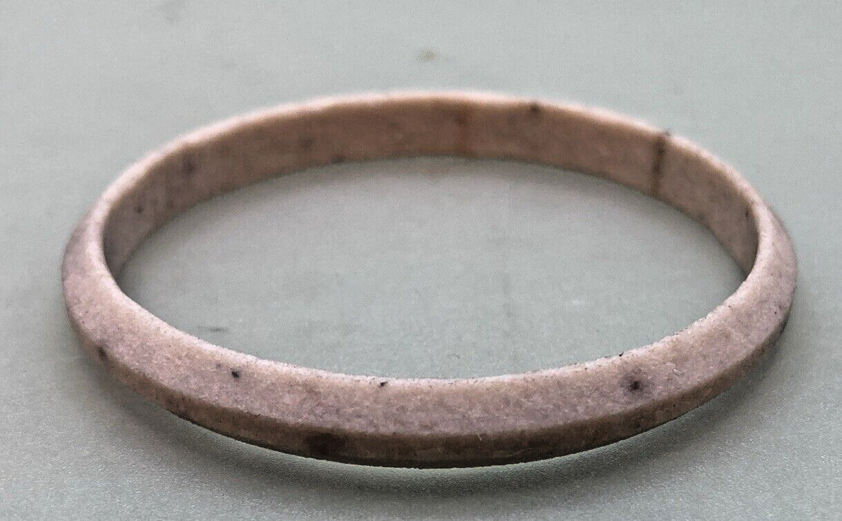 QTY 2 NEW GENUINE KAWASAKI 18067-021 GASKET, EXHAUST