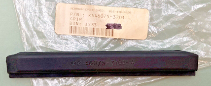 NEW REPLACES KAWASAKI 46075-3701 GRIP, HULL