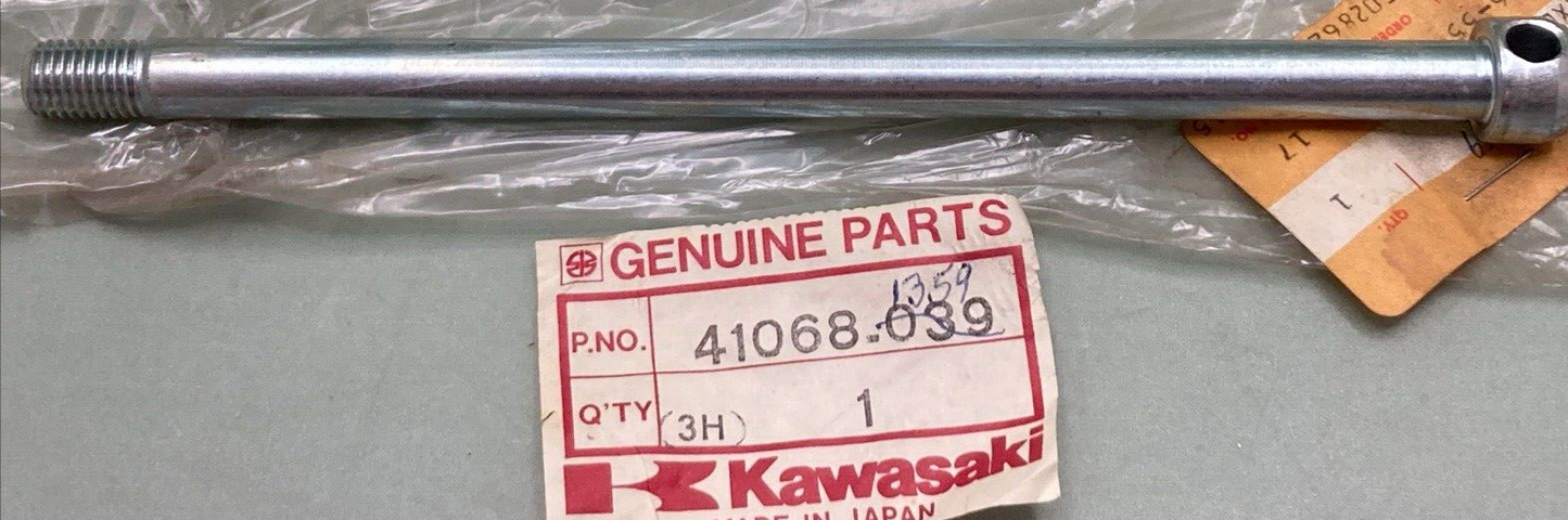 NEW GENUINE KAWASAKI 41068-039 FRONT AXLE