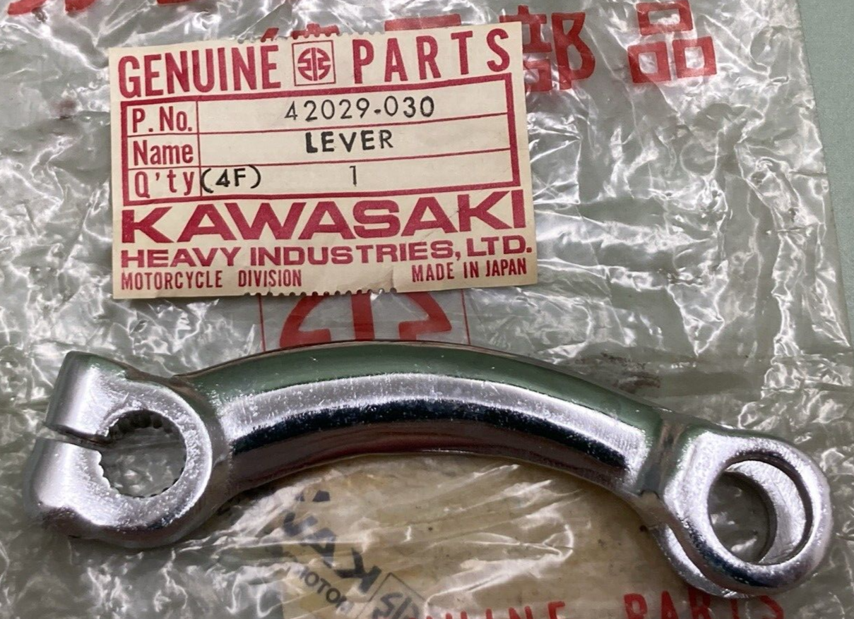 NEW GENUINE KAWASAKI 42029-030 LEVER REAR BRAKE