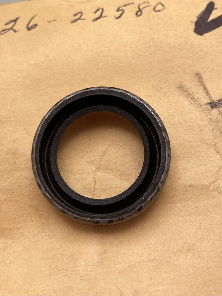 NEW REPLACES MERCURY QUICKSILVER 26-22580 OIL SEAL
