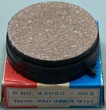 NEW GENUINE KAWASAKI 43051-002 OUTER 43050-003 INNER BRAKE PAD SET