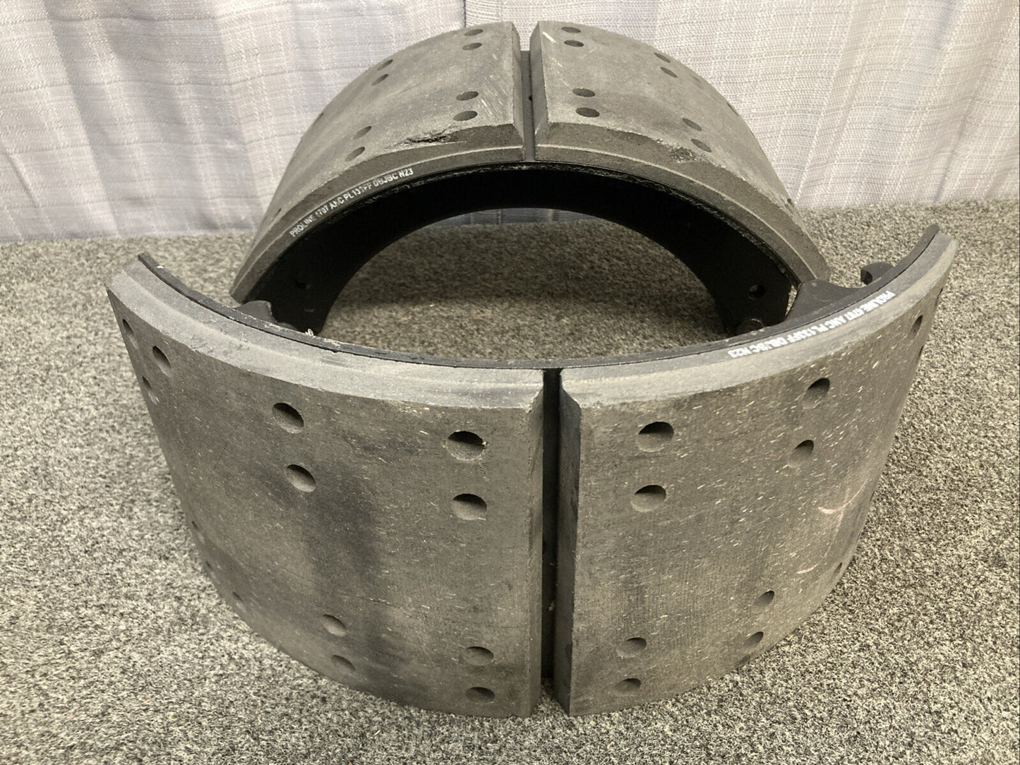 NEW PROLINE 4707QP BRAKE SHOE SET 16.5"X7" FF LINED