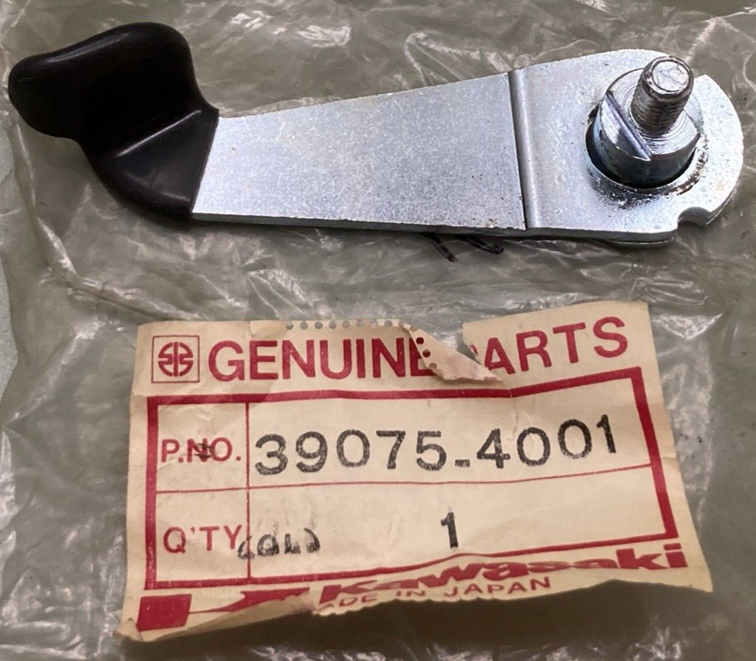 NEW GENUINE KAWASAKI 39075-4001 LEVER THROTTLE OUTER
