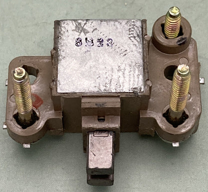NEW GENUINE MERCURY QUICKSILVER 811883T REGULATOR ASM ALT ALPHA/BRAVO