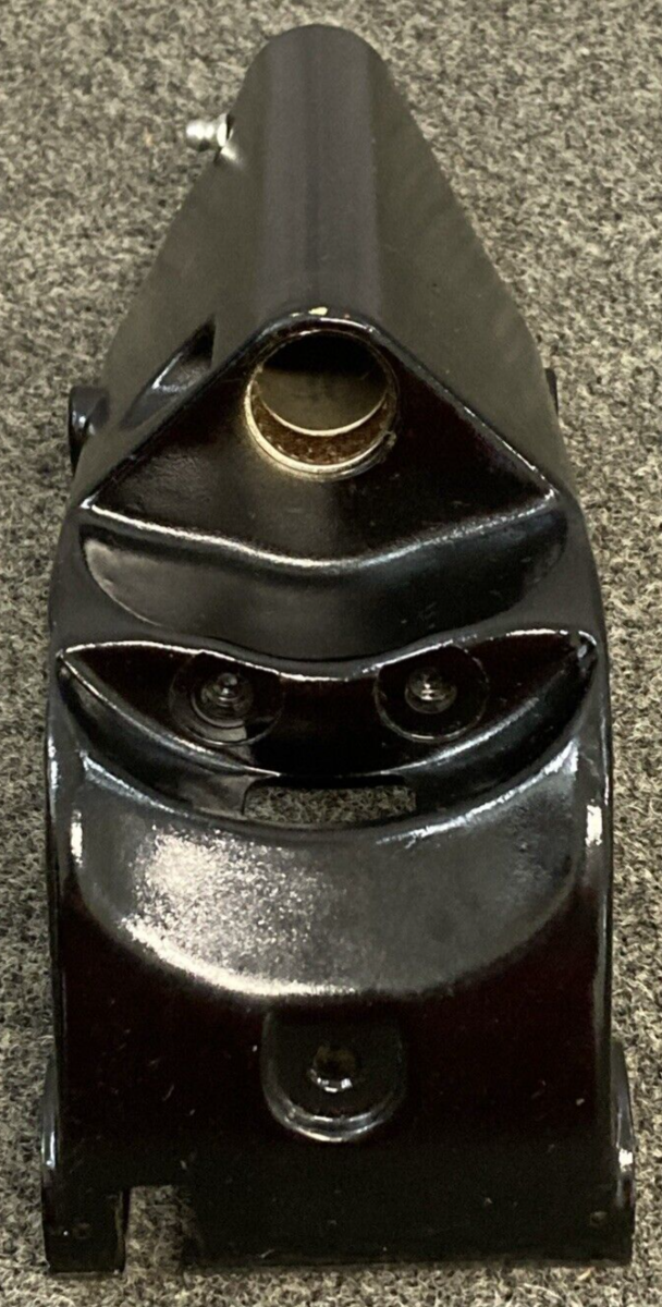 NEW GENUINE MERCURY QUICKSILVER 1471-5295A2 SWIVEL BRACKET OUTBOARD 9.8HP