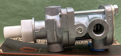 NEW GENUINE OTR OTR288239 Push Pull Dash Control Valve